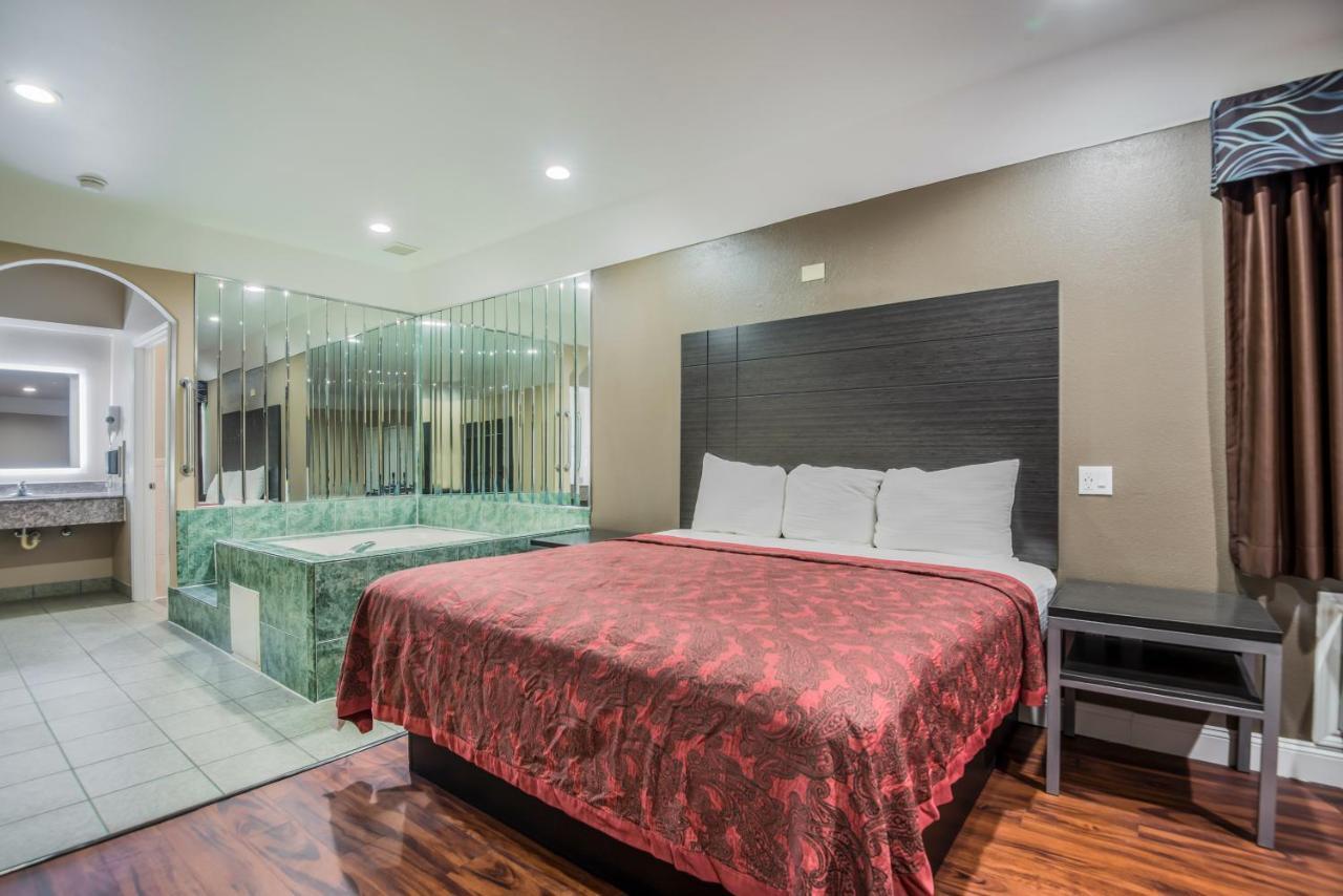 Scottish Inns & Suites Iah Airport-Beltway 8 Aldine Екстериор снимка