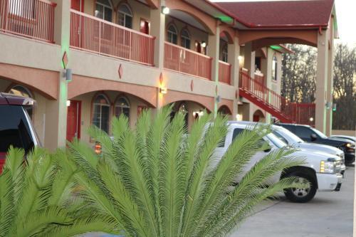 Scottish Inns & Suites Iah Airport-Beltway 8 Aldine Екстериор снимка